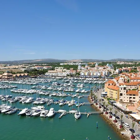 Spacious In Albufeira 80 M² With Shared Pool *