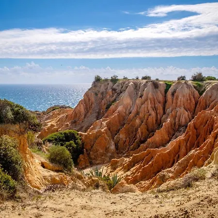 Apartamento Spacious In Albufeira 80 M² With Shared Pool Olhos de Agua (Albufeira)