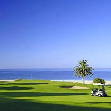 Apartamento Spacious In Albufeira 80 M² With Shared Pool *