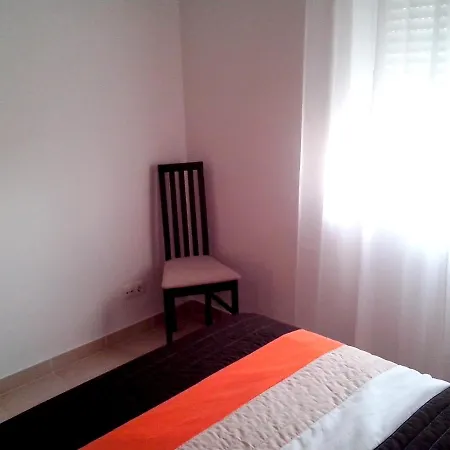 Spacious In Albufeira 80 M² With Shared Pool Apartamento Olhos de Agua (Albufeira)