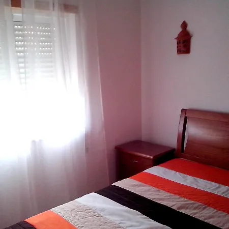 Albufeira View Apartment: Pool, Garden, Near Apartment