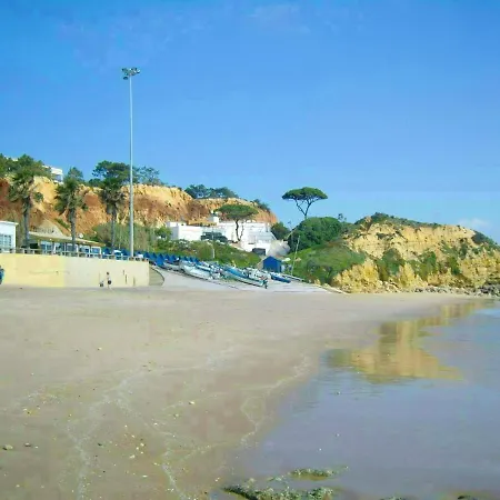 Spacious In Albufeira 80 M² With Shared Pool אולוס די אגווה