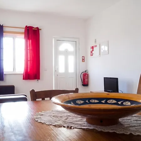 Spacious In Albufeira 80 M² With Shared Pool Lejlighed Olhos de Agua (Albufeira)