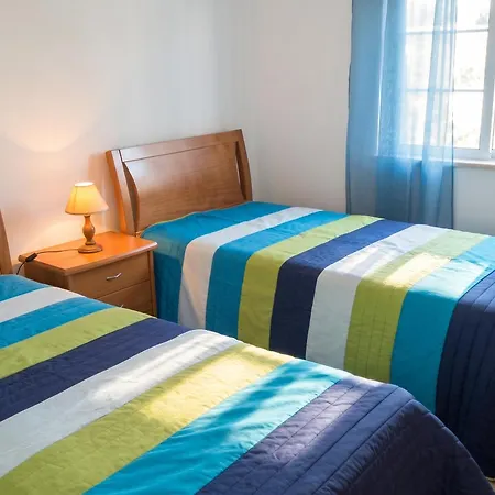 Lejlighed Spacious In Albufeira 80 M² With Shared Pool *