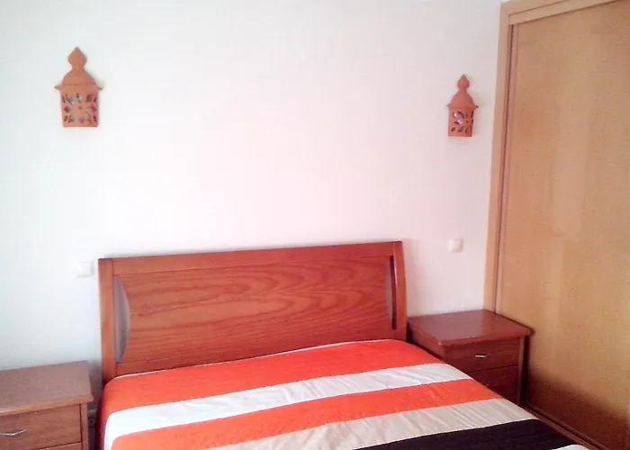 Apartament Spacious In Albufeira 80 M² With Shared Pool Olhos de Agua (Albufeira)